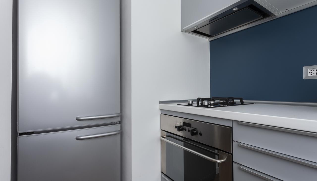 Italianway-Teglio Apartment Милано Екстериор снимка